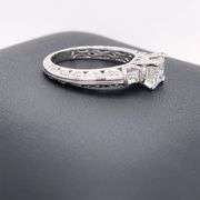 14K WHITE GOLD ENGAGEMENT RING WITH DIAMONDS