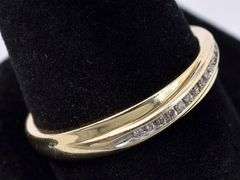 Charming Mens Diamond Ring Band In Yellow Gold