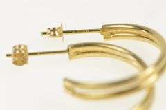 14K Yellow Gold Vintage Classic 18.3mm Semi Hoop Earrings