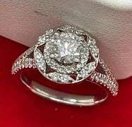 CERTIFIED BRAND NEW LADIES DIAMOND RING