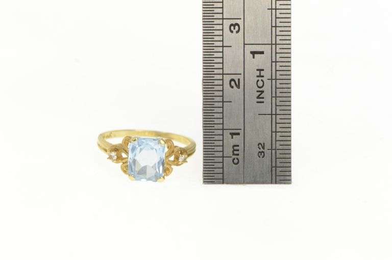 14K Yellow Gold Blue Topaz Diamond Vintage Statement Ring