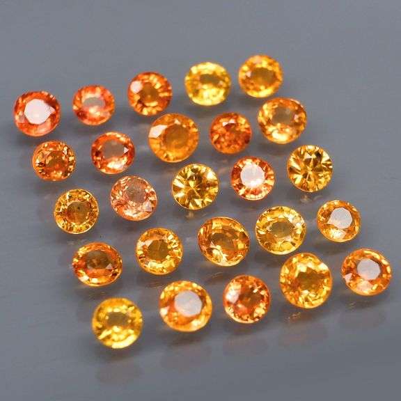 Full fire! 3.35ct top golden Sapphire set