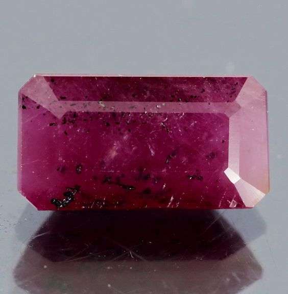 Stunning violet red 4.69ct unheated Winza Ruby