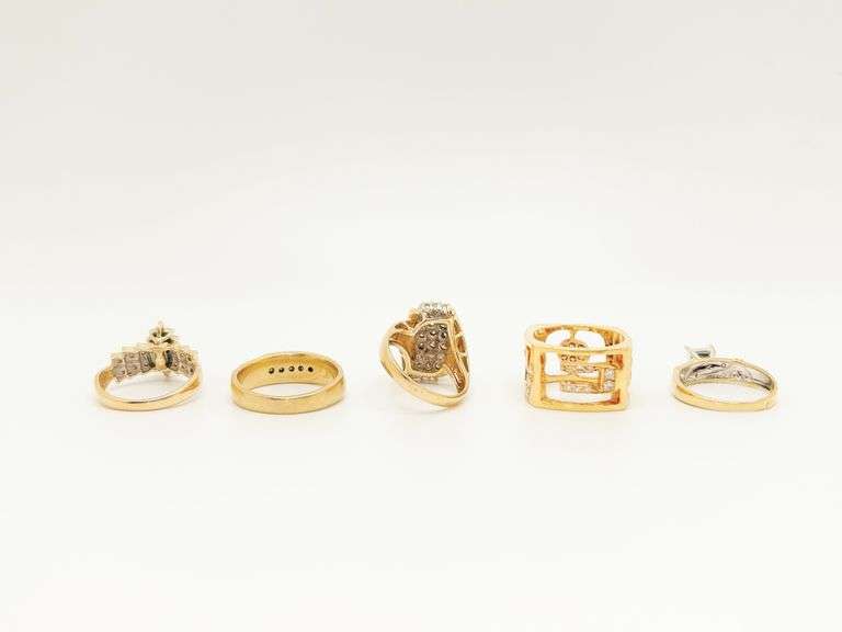 5 Beautiful Solid Gold Rings!