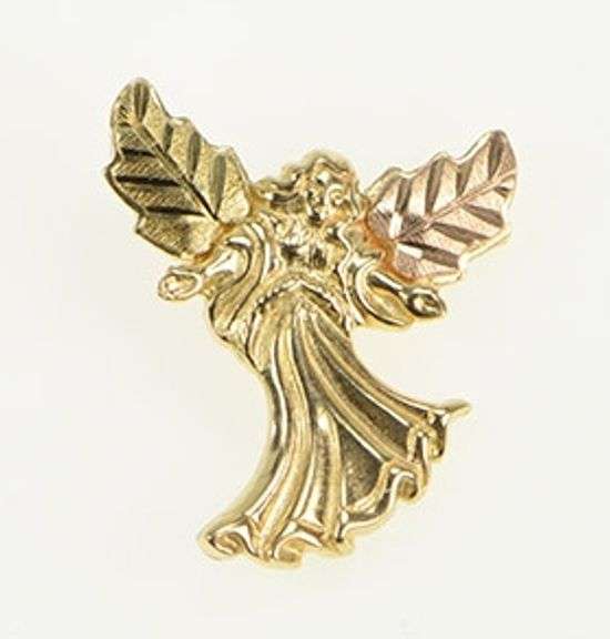 10K Yellow Gold Guardian Angel Black Hills Leaf Protection Pendant