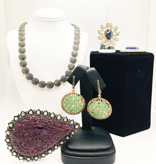 1 NECKLACE, 1 RING, 2 PENDANTS, 1 EARRING