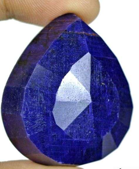 MUSEUM SIZE 242.00 CARAT NATURAL BLUE SAPPHIRE LOOSE GEMSTONE