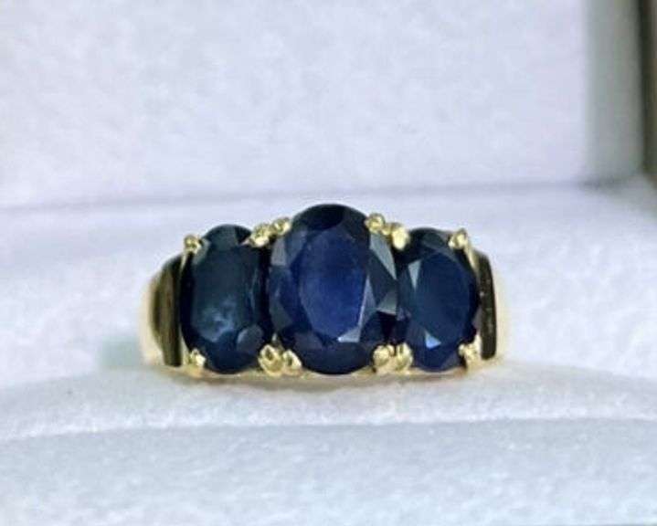 6.0 CARAT NATURAL BLUE SAPPHIRE RING IN 14KT SOLID YELLOW GOLD