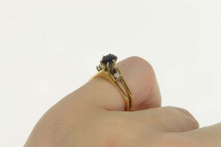 14K Yellow Gold 1950's Natural Sapphire Diamond Engagement Ring