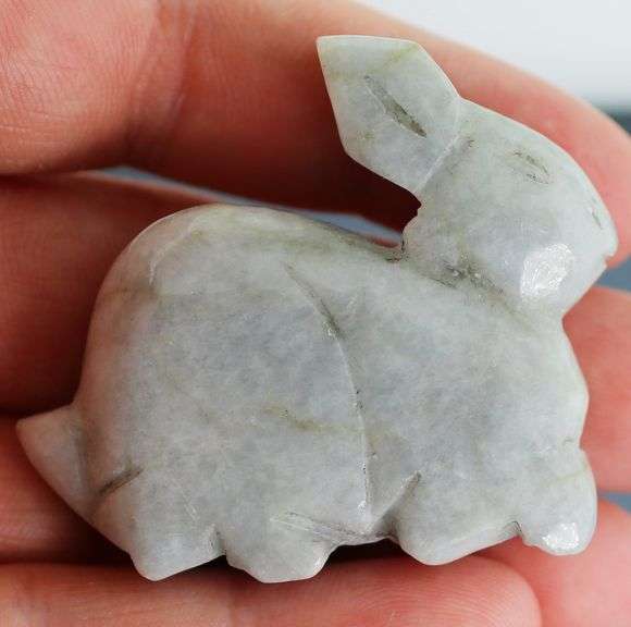 Adorable 256.49ct Jade rabbit carving