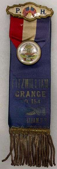 A lot of 9 Antique America Badges and Memorials.