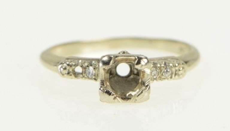 14K White Gold 1940's 3.8mm Diamond Engagement Setting Ring