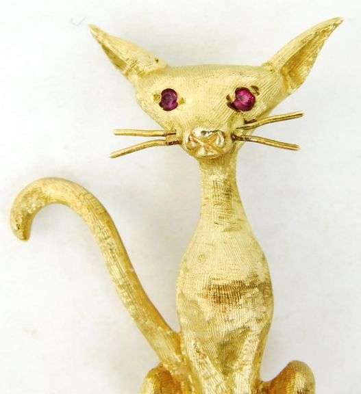 Exceptional Vintage 14K Cat Pin with Topaz Eyes