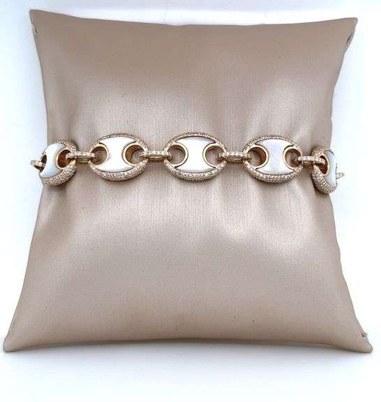 14K YELLOW GOLD DIAMOND AND MOTHER PEARL MARINER LINK BRACELET