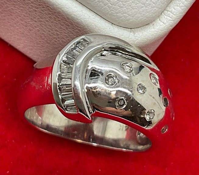 14K WHITE GOLD AND DIAMOND BAND / RING