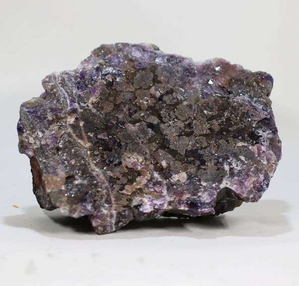 Uncut untreated 3,515ct Chevron Amethyst
