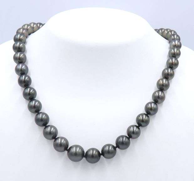 Handsome 9x12mm Tahitian Pearl Necklace