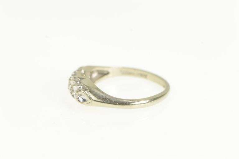 14K White Gold 1950's Diamond Ornate Classic Vintage Ring