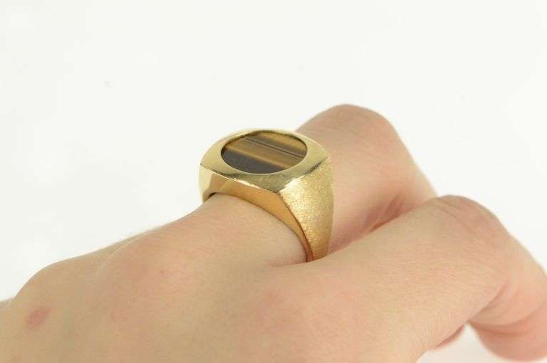 14K Yellow Gold 1960's Squared Tiger's Eye Vintage Retro Ring