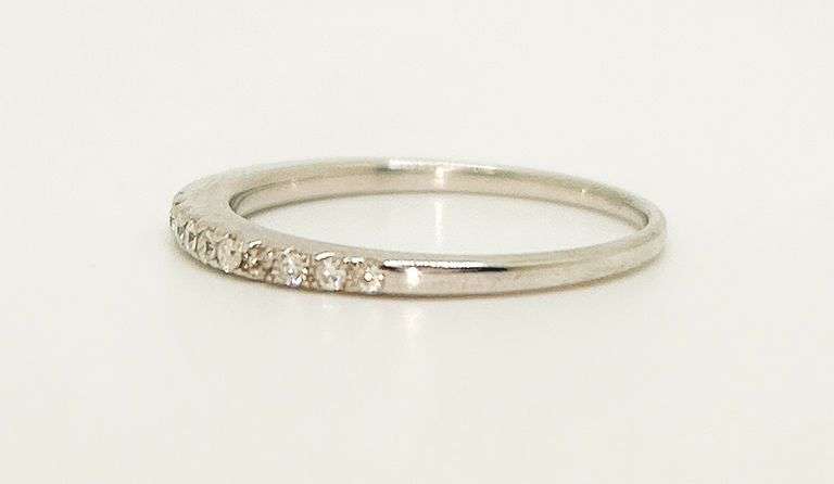 14KT SOLID WHITE GOLD & DIAMOND BAND RING