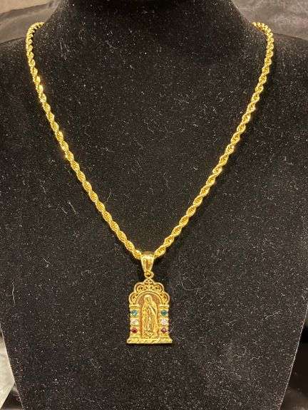 Amazing Virgin Guadelupe Mother Mary Fine Detailed 14 Kt Gold Plated Pendant