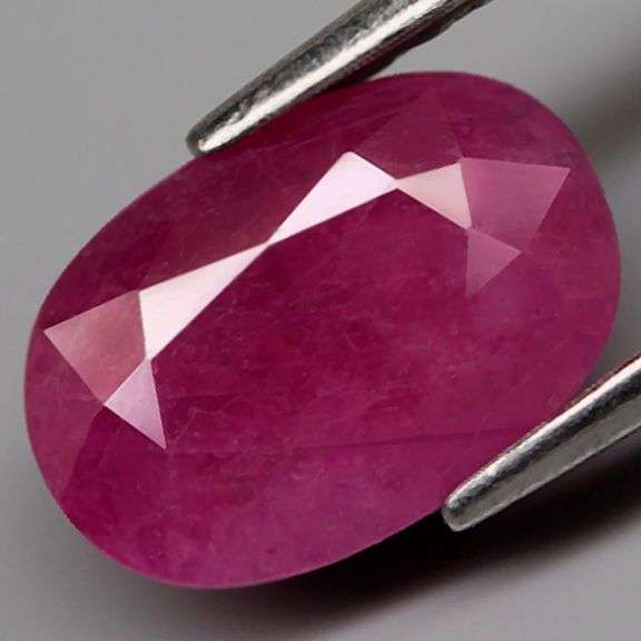 Stunning violet red 2.02ct Ruby