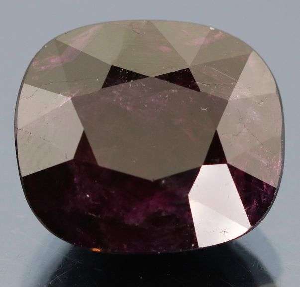 Magnificent! 23.72ct midnight violet Ruby