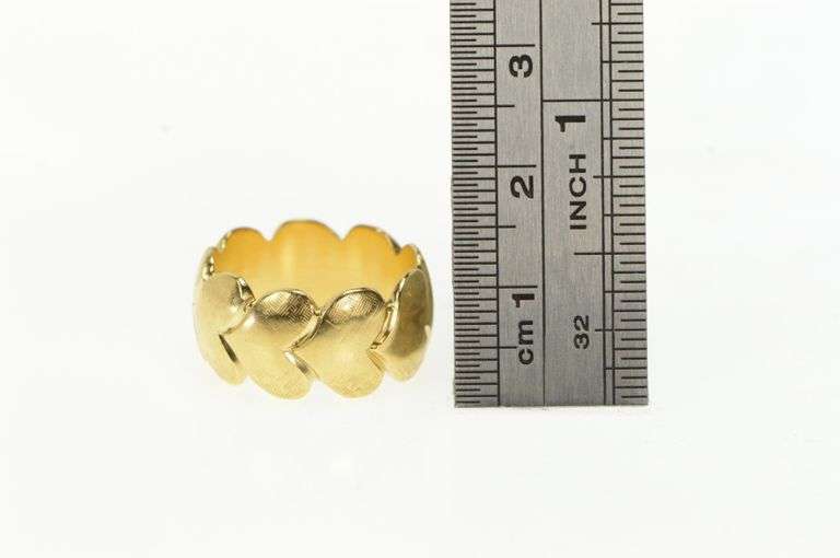 14K Yellow Gold 1940's Heart Love Symbol 9.8mm Band Ring