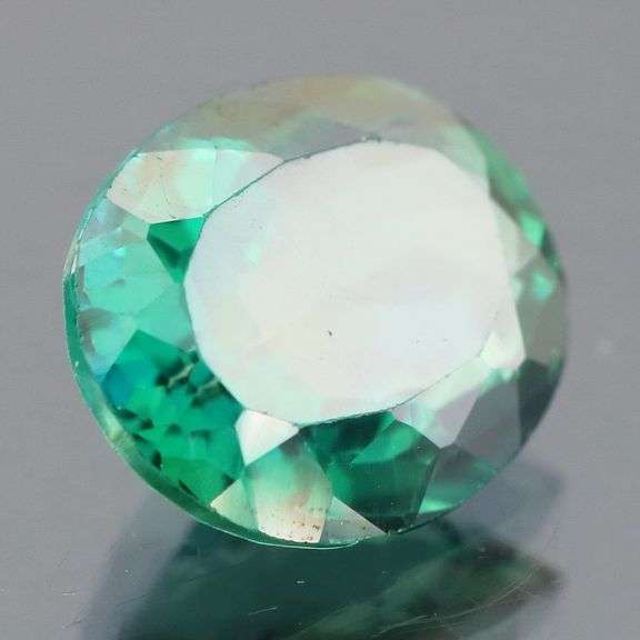 Amazing 5.84ct emerald green Mystic Topaz