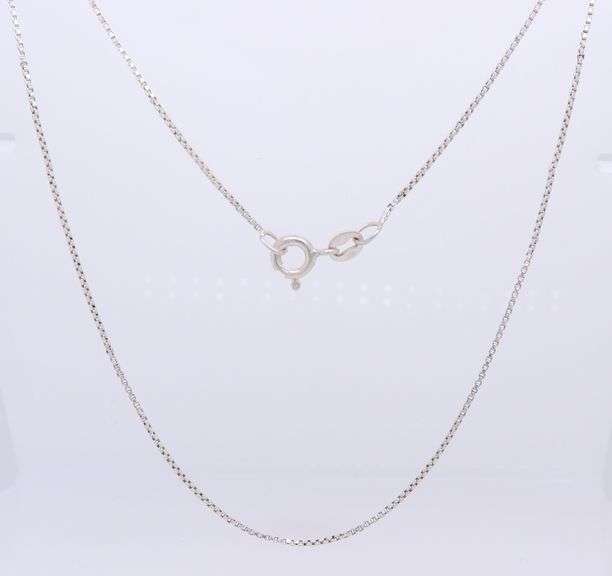 925 Sterling Silver Box Chain Necklace