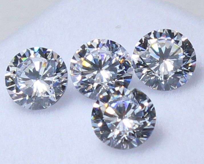 GROUP LOT OF 4X MATCHING ROUND CUT NATURAL DIAMONDS- D/E COLOR! VVS1 IN CLARITY- 1.25 CARATS