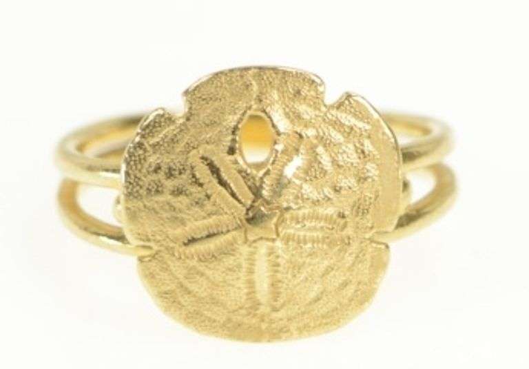 14K Yellow Gold Sand Dollar Sea Shell Ocean Motif Ring