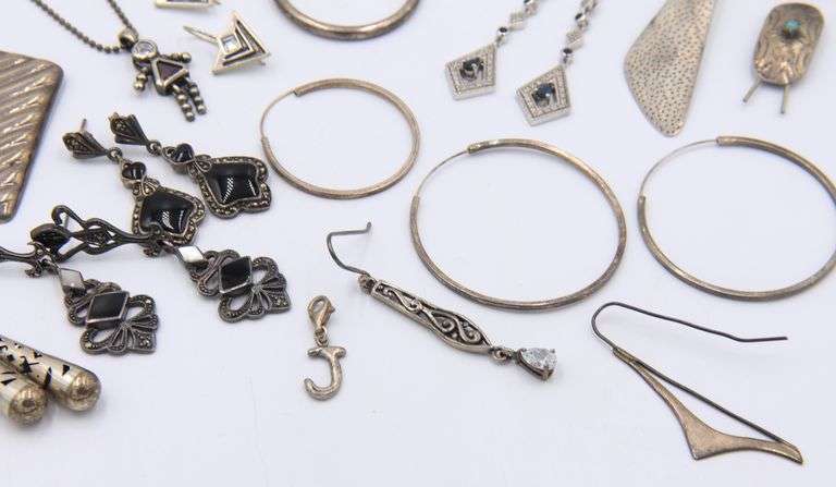 Group Lot of Vintage 925 Sterling Silver Miscellaneous Jewelry