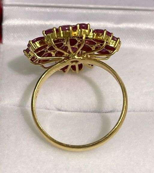 14KT SOLID YELLOW GOLD & RUBY COCKTAIL RING