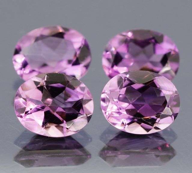 Glittering 9.38ct 10x8mm real Bolivian Amethyst set