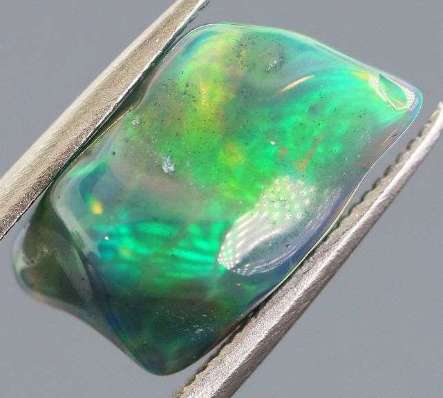 Dazzling 2.63ct free form black Opal vein