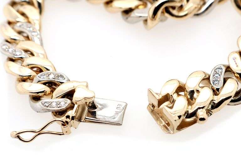 What an Incredible 0.75ctw Single Cut Diamond Link Bracelet in 14K