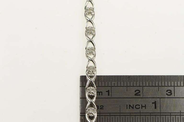 10K White Gold Diamond Criss Cross Link Vintage Tennis Bracelet