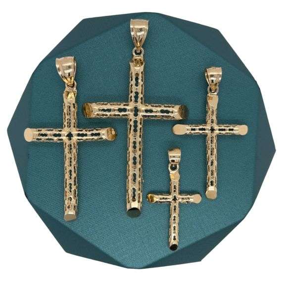 14K YELLWO GOLD FILIGREE CROSS PENDANT NECKLACE