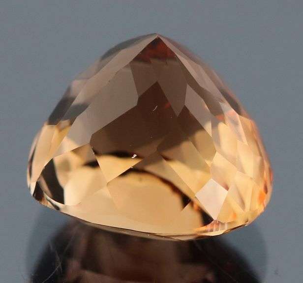 Exquisite 7.75ct heart cut Imperial Topaz
