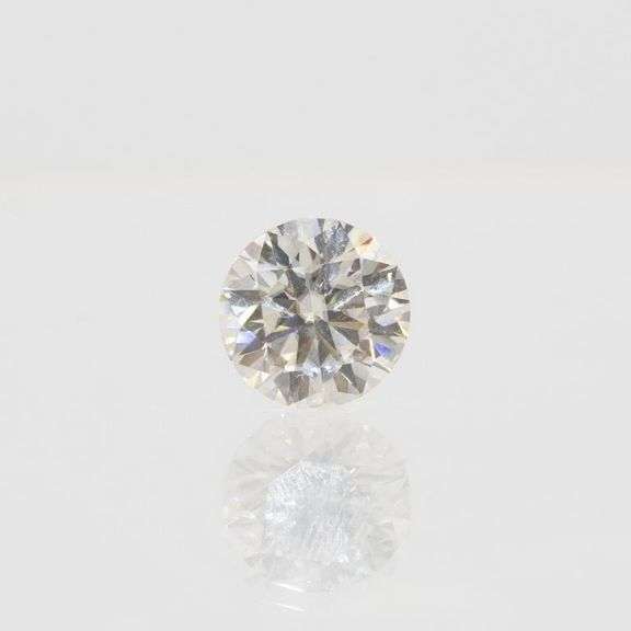 Sparkling 4.5 Ct VVS1 Fire Moissanite