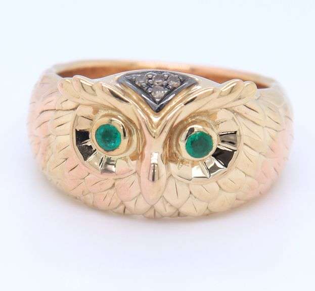 14kt Yellow Gold Emerald and Dark Charm Diamond Owl Ring