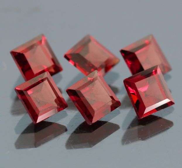 Set of 6 top red VS Garnets weighing 8.05 carats