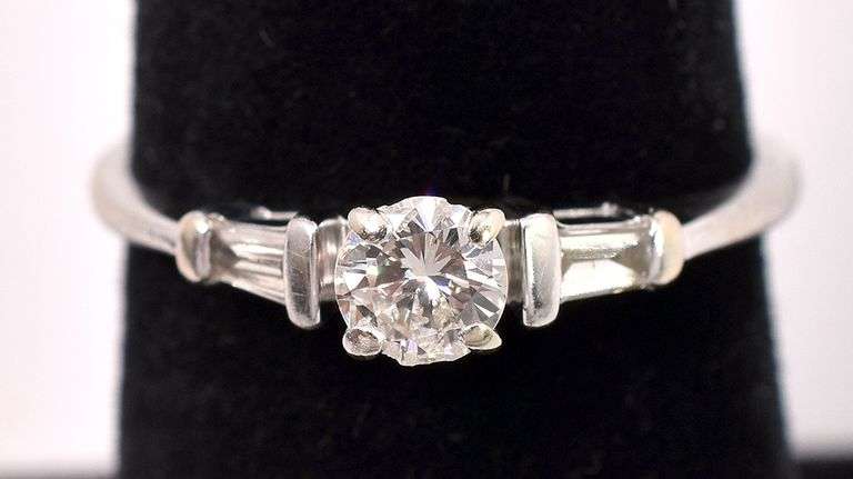 Admirable Diamond Ring in 14K White Gold