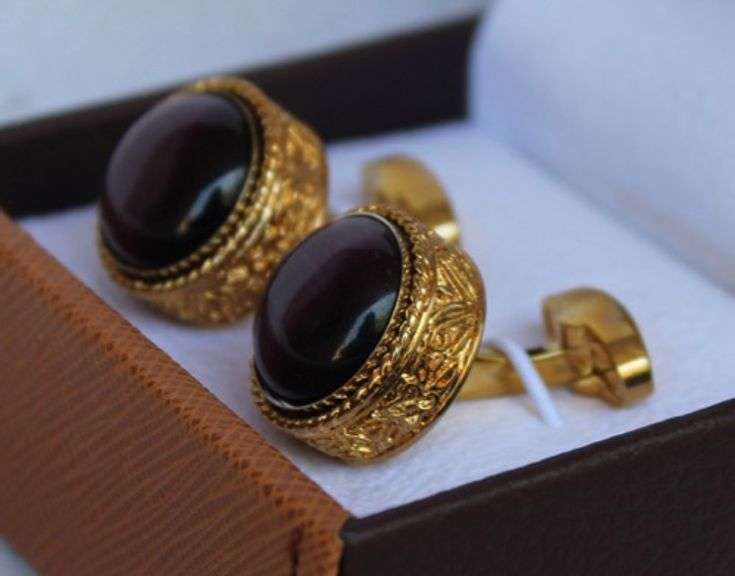 Golden color Jeweled Style Cufflinks By Carelli