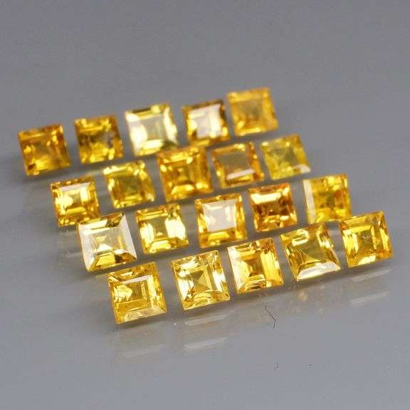Fantastic 4.44ct square cut yellow Sapphire set