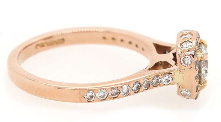 0.85ctw Round Diamond Frame Engagement Ring in 18K