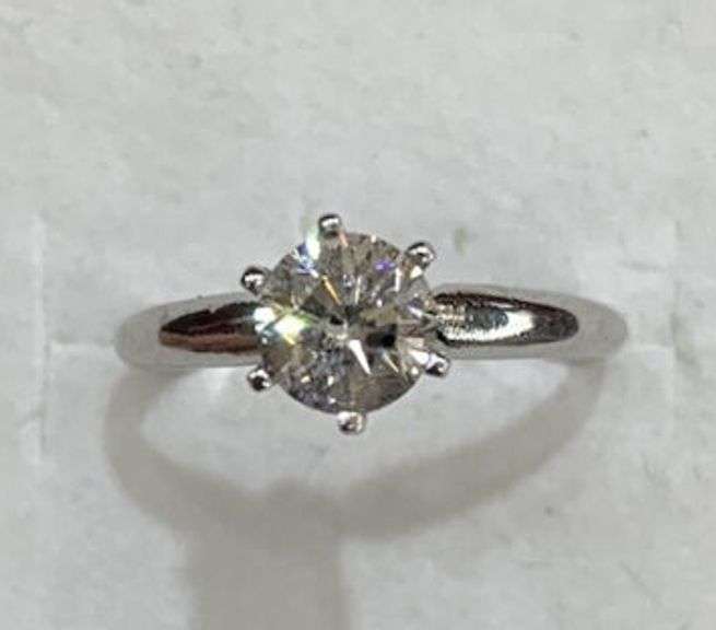 14KT SOLID WHITE GOLD DIAMOND ENGAGEMENT RING