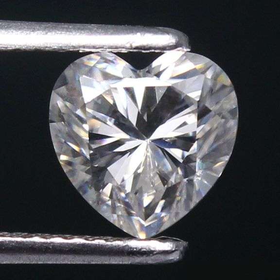 GORGEOUS PAIR OF 2x HEART CUT NATURAL DIAMOND LOOSE GEMSTONES- D/E COLOR- VVS1- 0.50 CARATS!