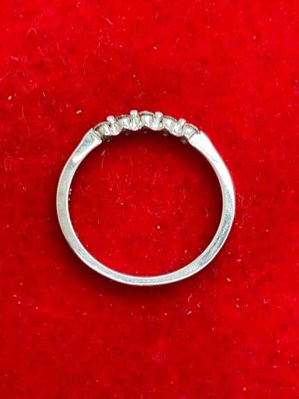 14K WHITE GOLD AND DIAMOND BAND